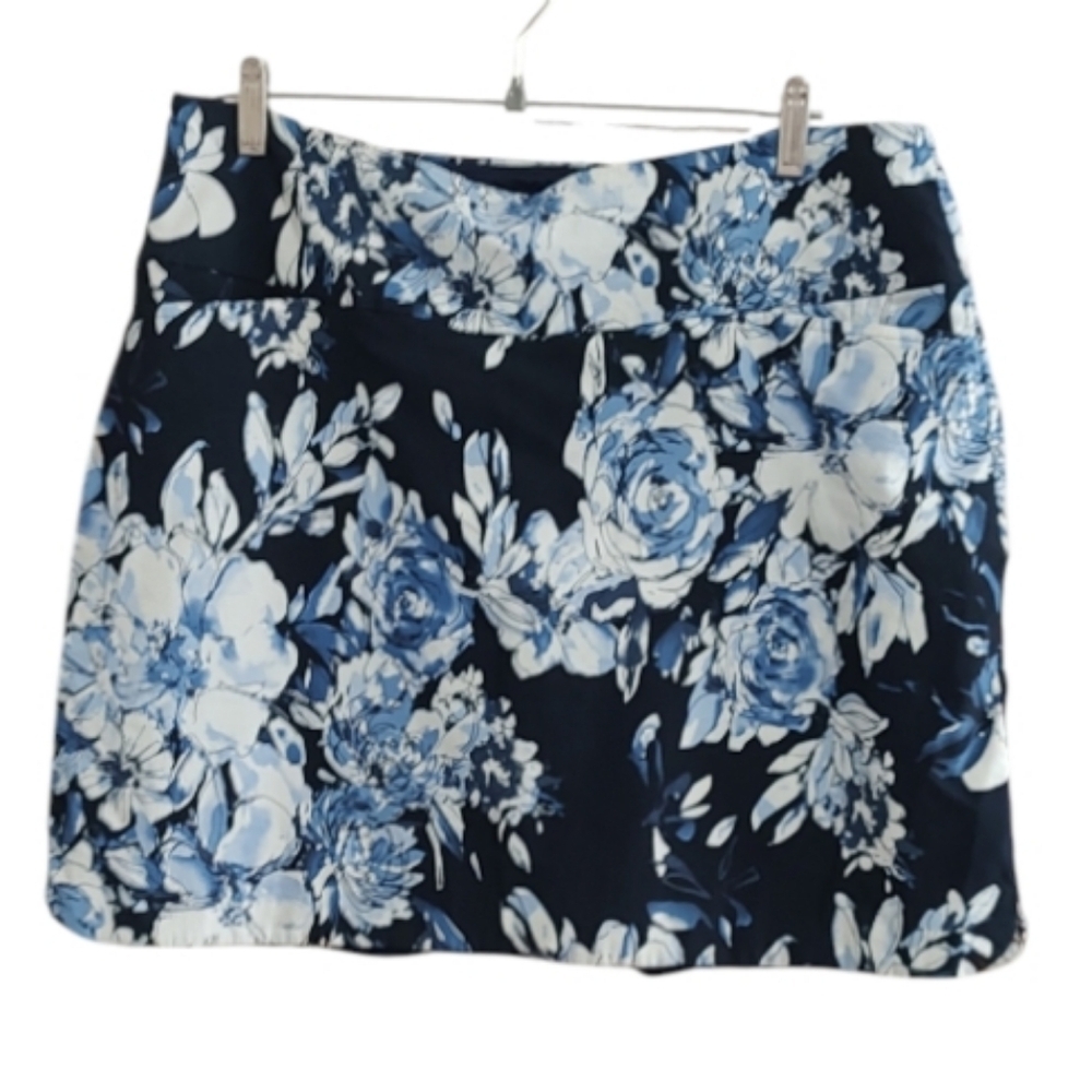 S.C. & Co. Navy Blue Floral Skort Size XXL
